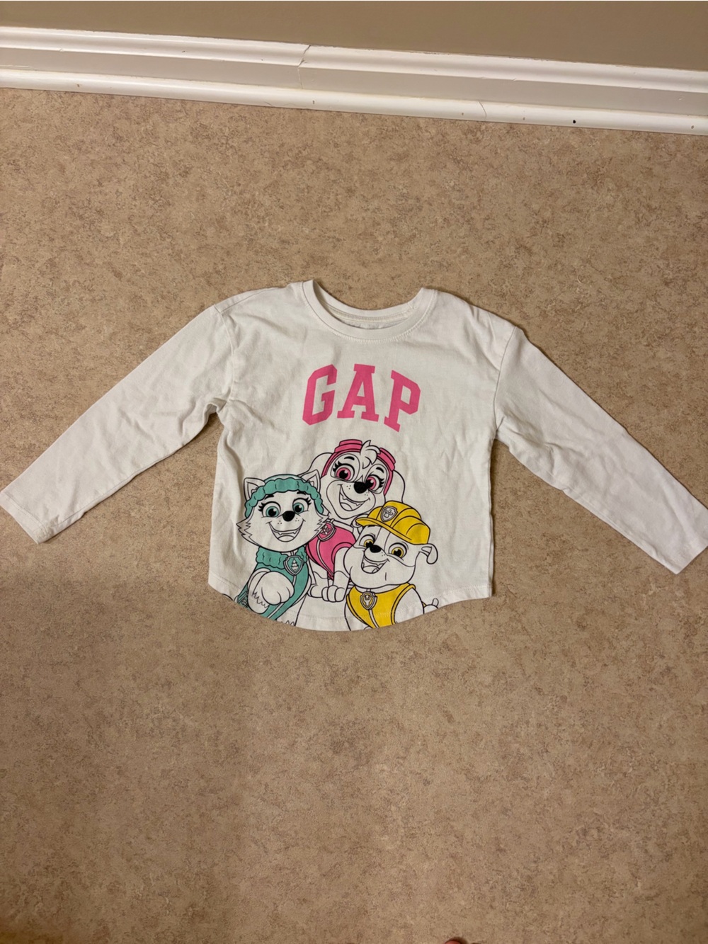 GAP White Long-Sleeve tee with Paw Patrol Print